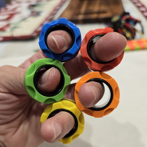Fidget toys 14 pieces - Picture 5 of 12